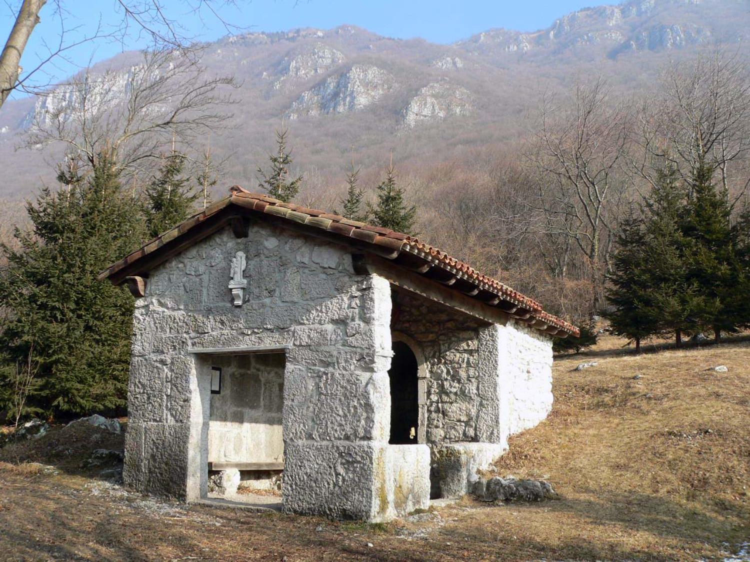 Maniagolibero, chiesetta di Sant'Antonio (foto Roberto Mazzoli)