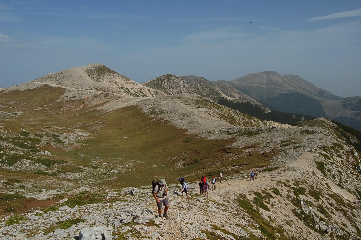 Salendo verso il monte Monna (foto Arduino Fratarcangeli)