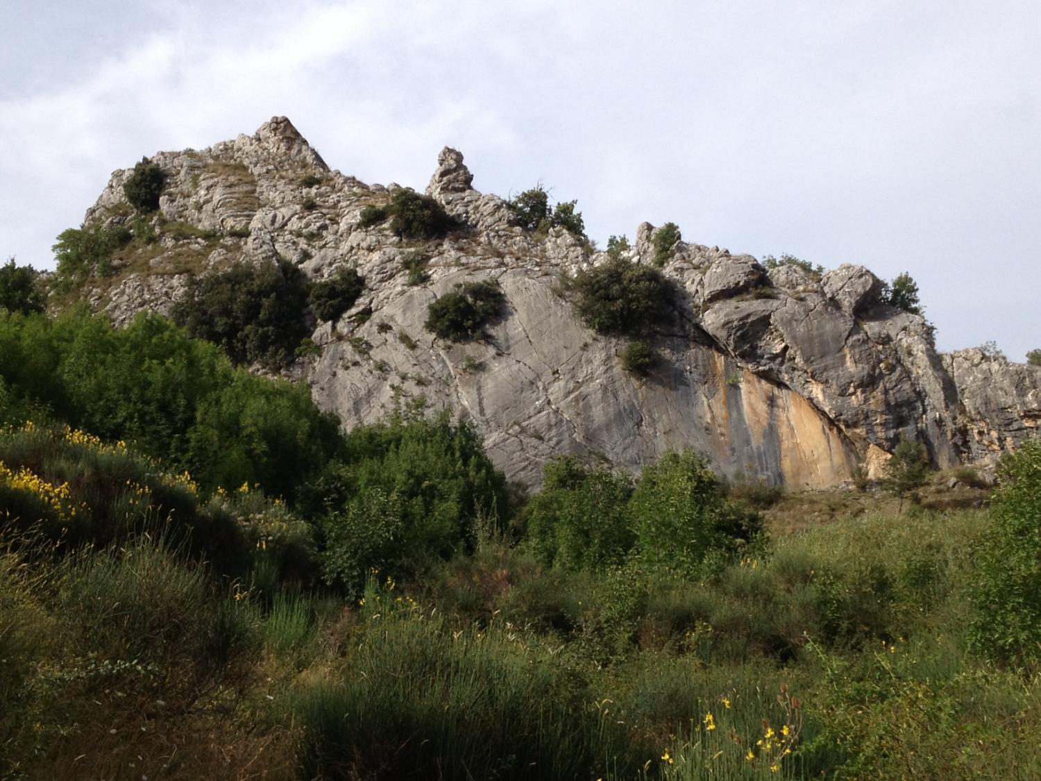 Le rocce del Morricone del Pesco (foto Carlo Finocchietti)