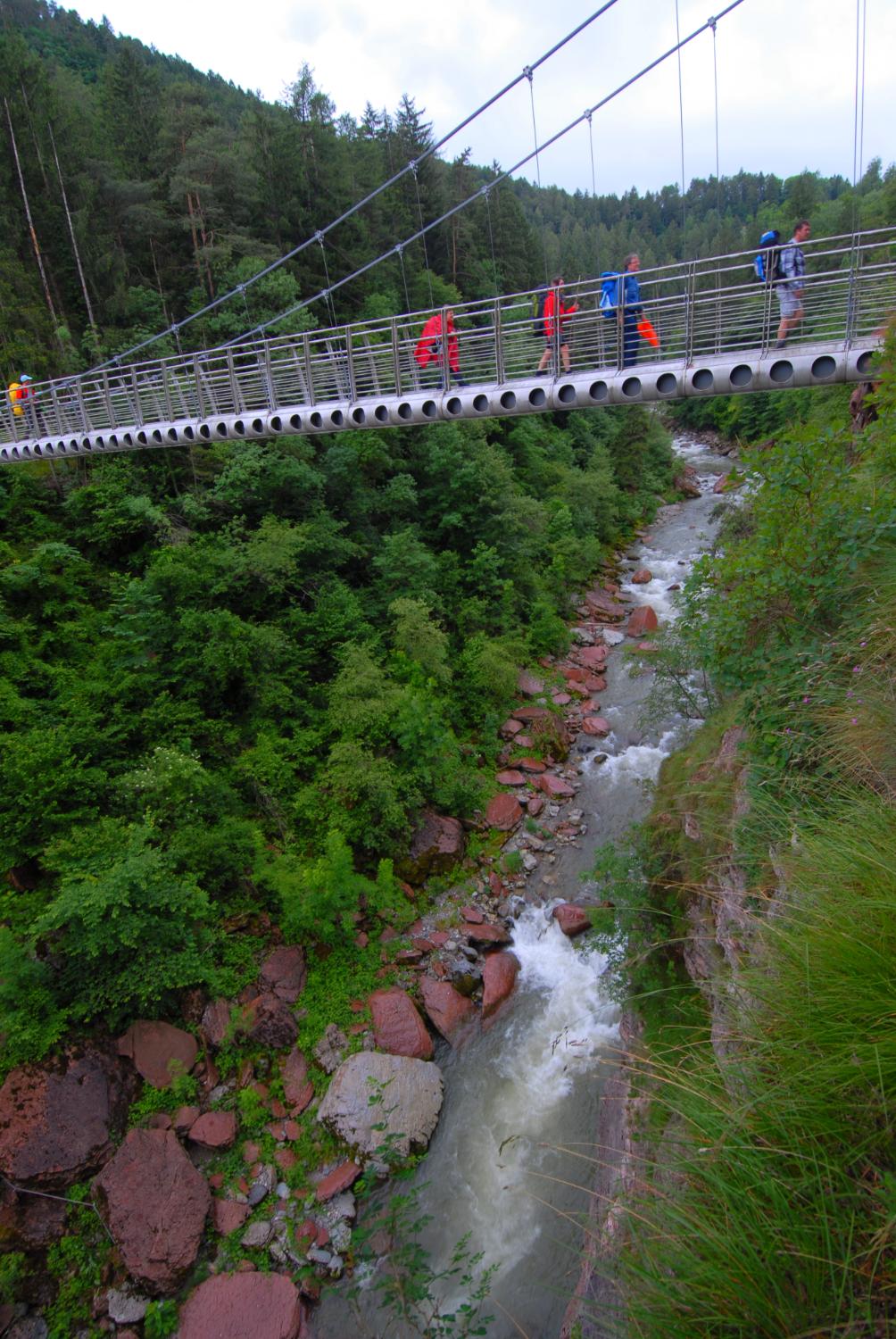 Il ponte di Balandin, sul Sarca (foto Gianni Zotta)