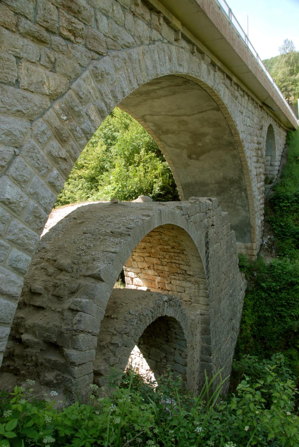 Cavedago, i tre ponti sul Forego (foto Gianni Zotta)