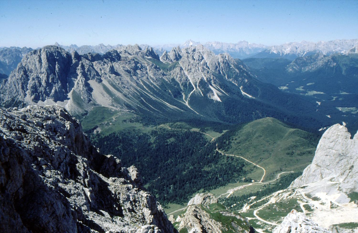 Il gruppo del Rinaldo e la Val Visdende (foto Italo Zandonella Callegher)