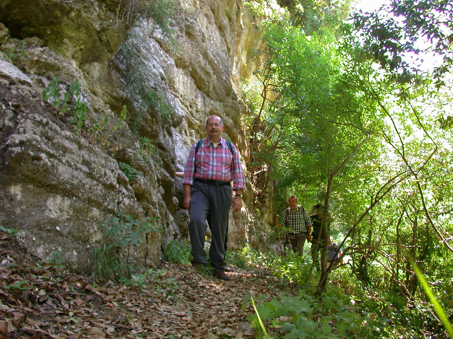  Lungo la Valle d'Angri (foto Edoardo Tini)