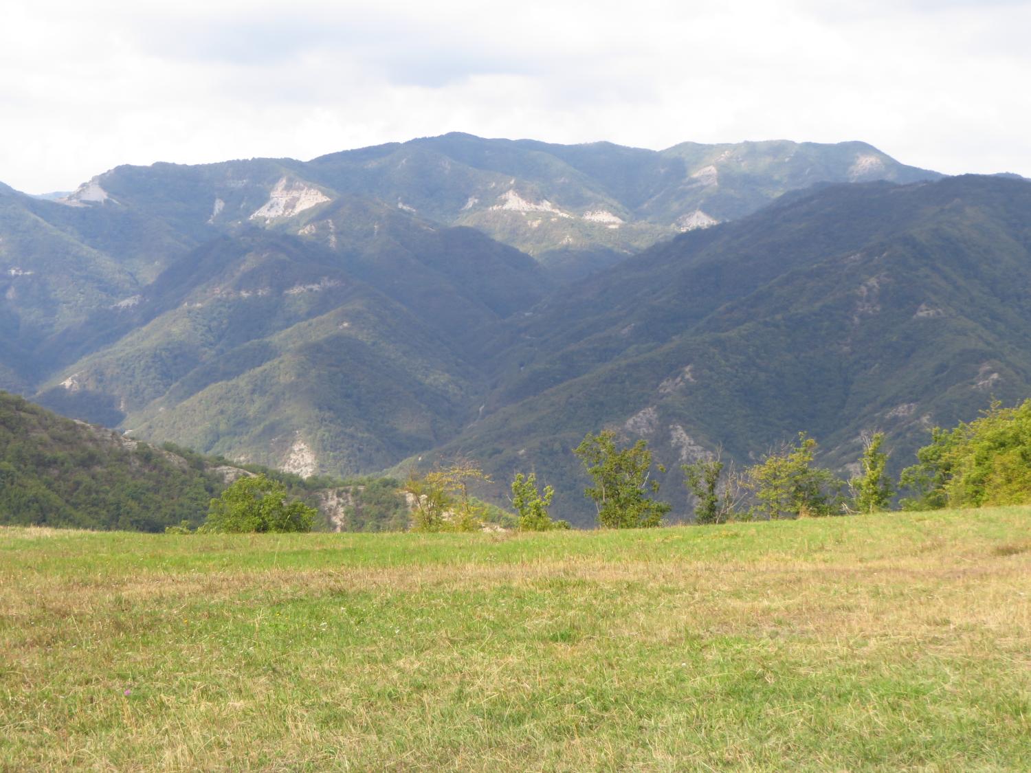 Panorama dal tratto iniziale del sentiero (foto Massimo Biraghi)