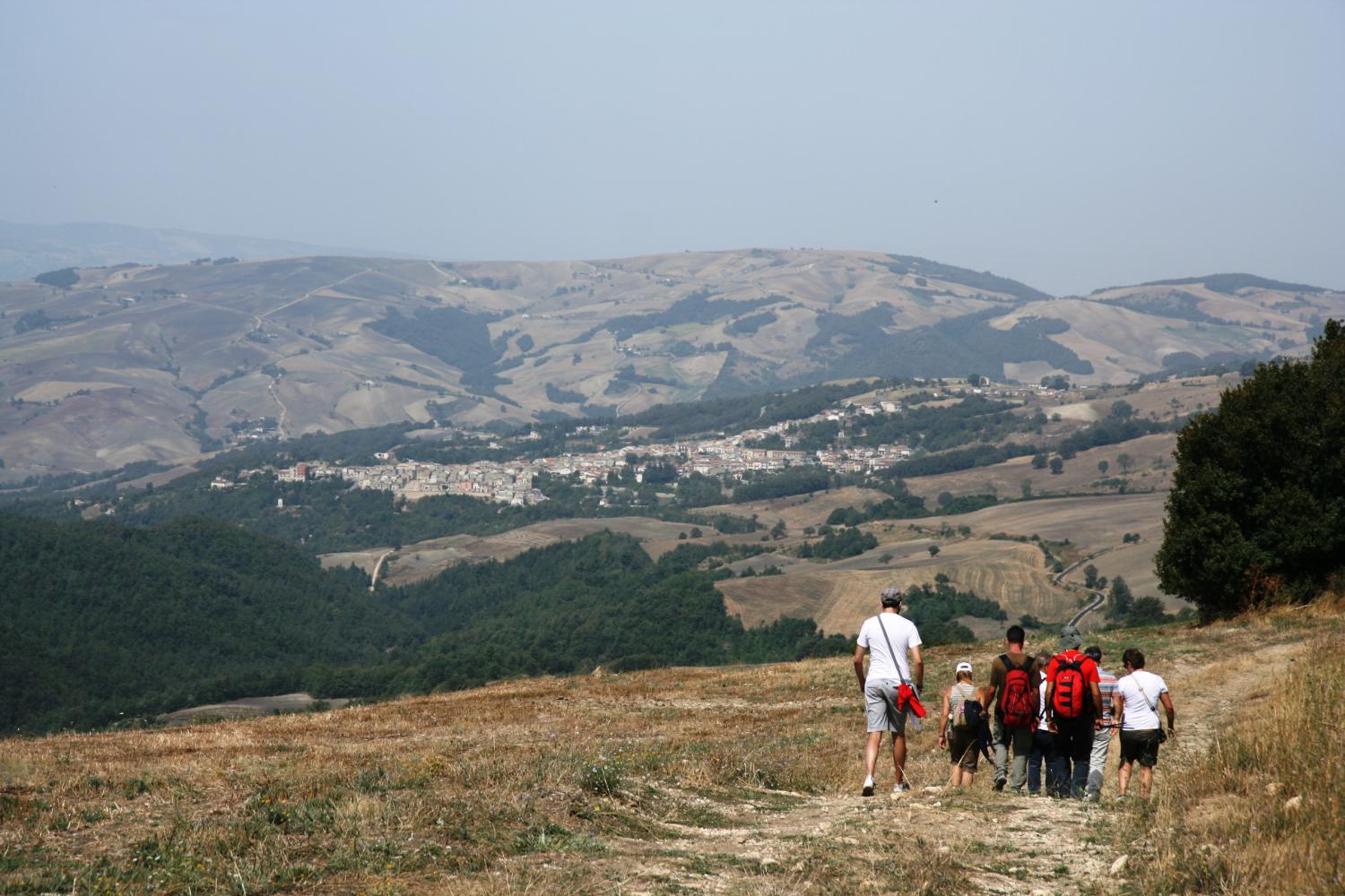 In cammino nella Daunia (foto Andrea Ghirardini)