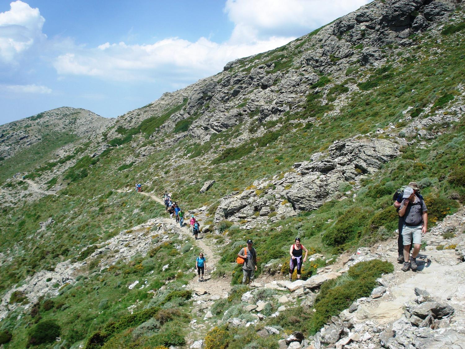 Salendo da Desulo sul sentiero CAI 721 (foto Pierfrancesco Boy)