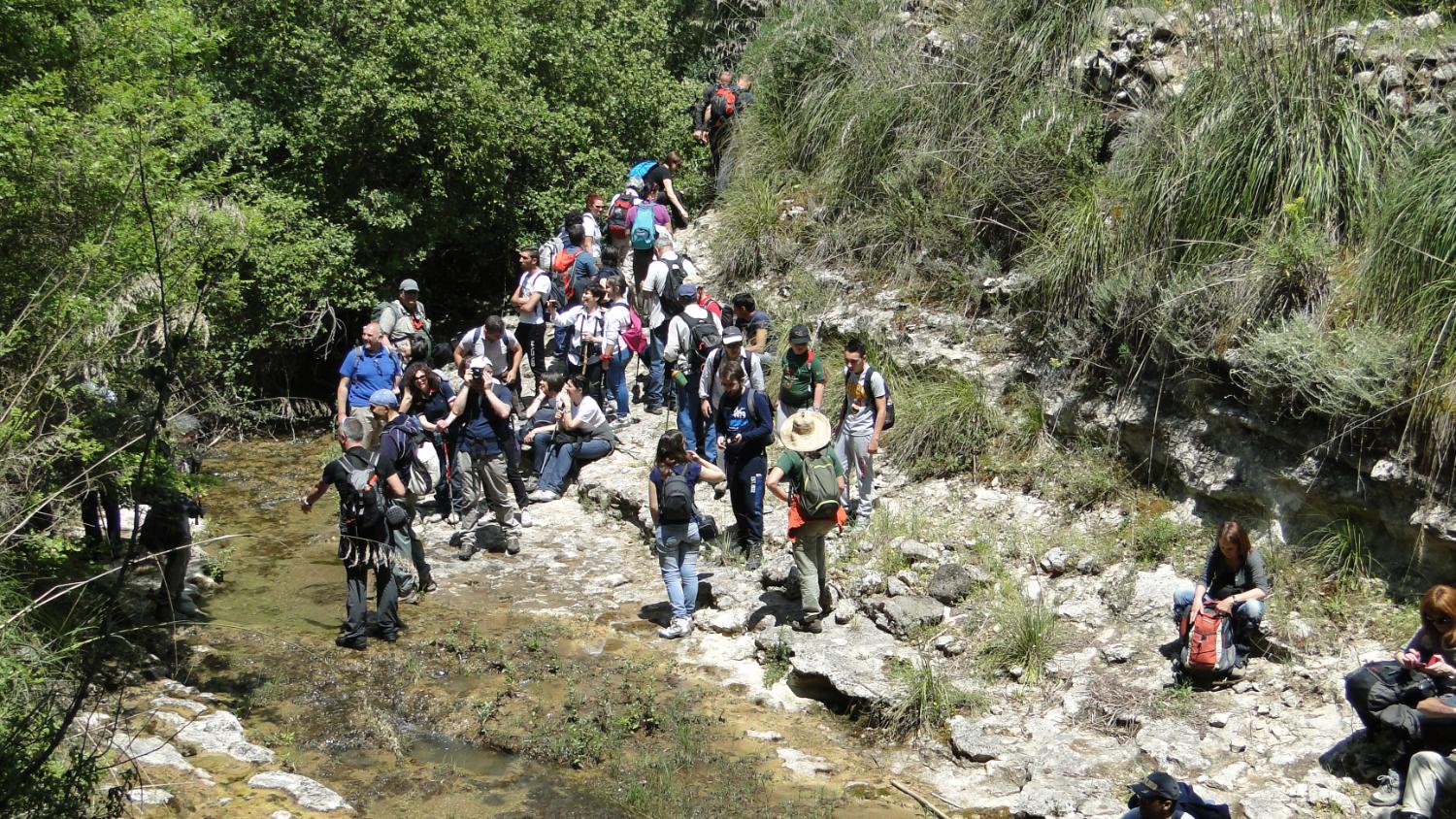 Guado del torrente San Pietro al confine tra Cassaro e Buscemi (foto Giuseppe La Gumina)