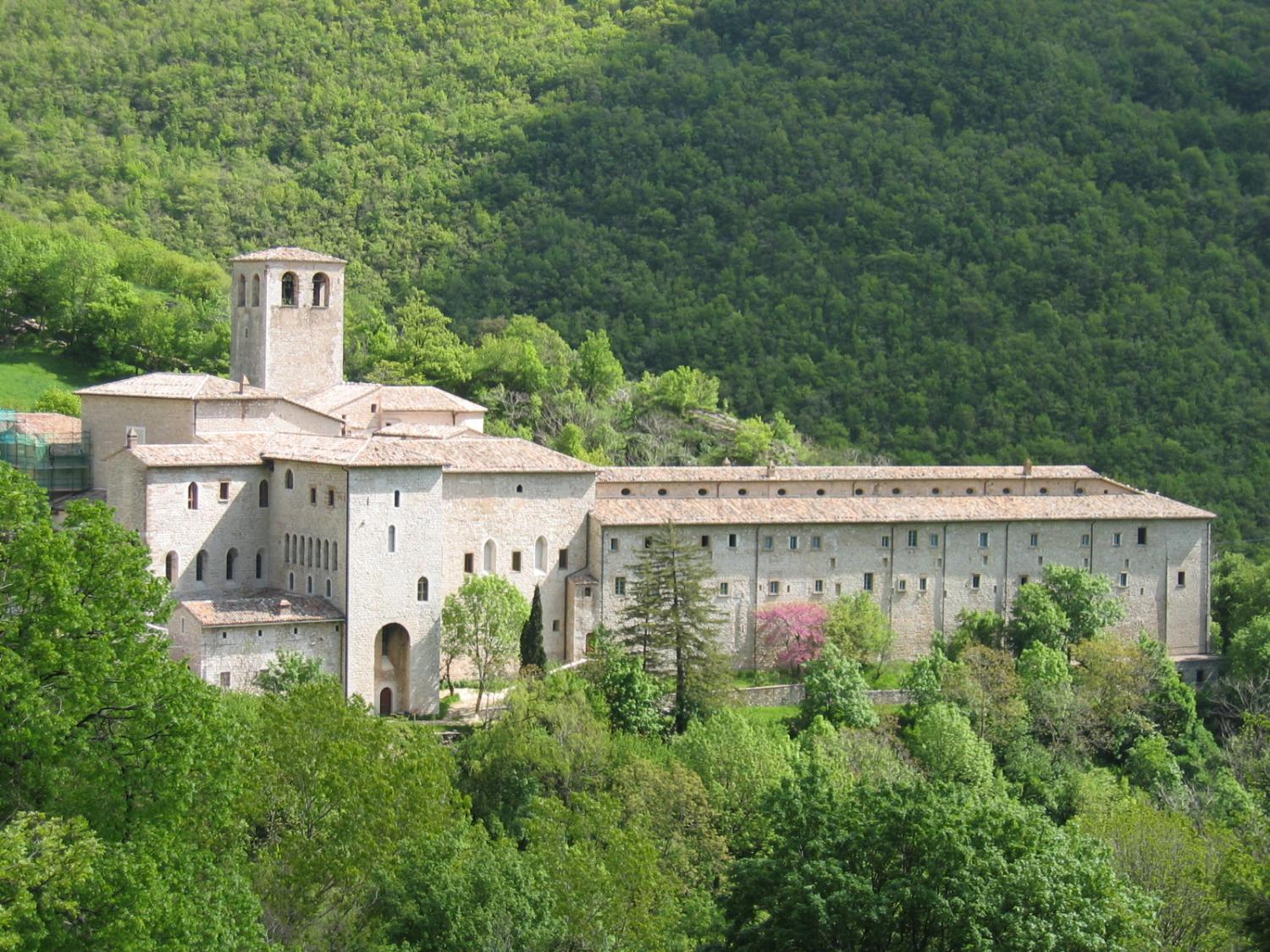 Il monastero di Santa Croce di Fonte Avellana (foto Antonello Sica)