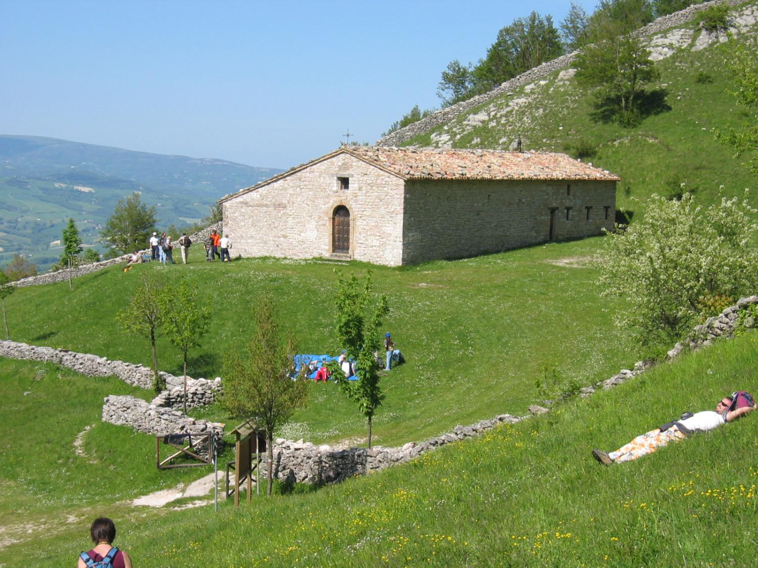 L'oratorio della Madonna dell'Acqua Nera (foto Antonello Sica)