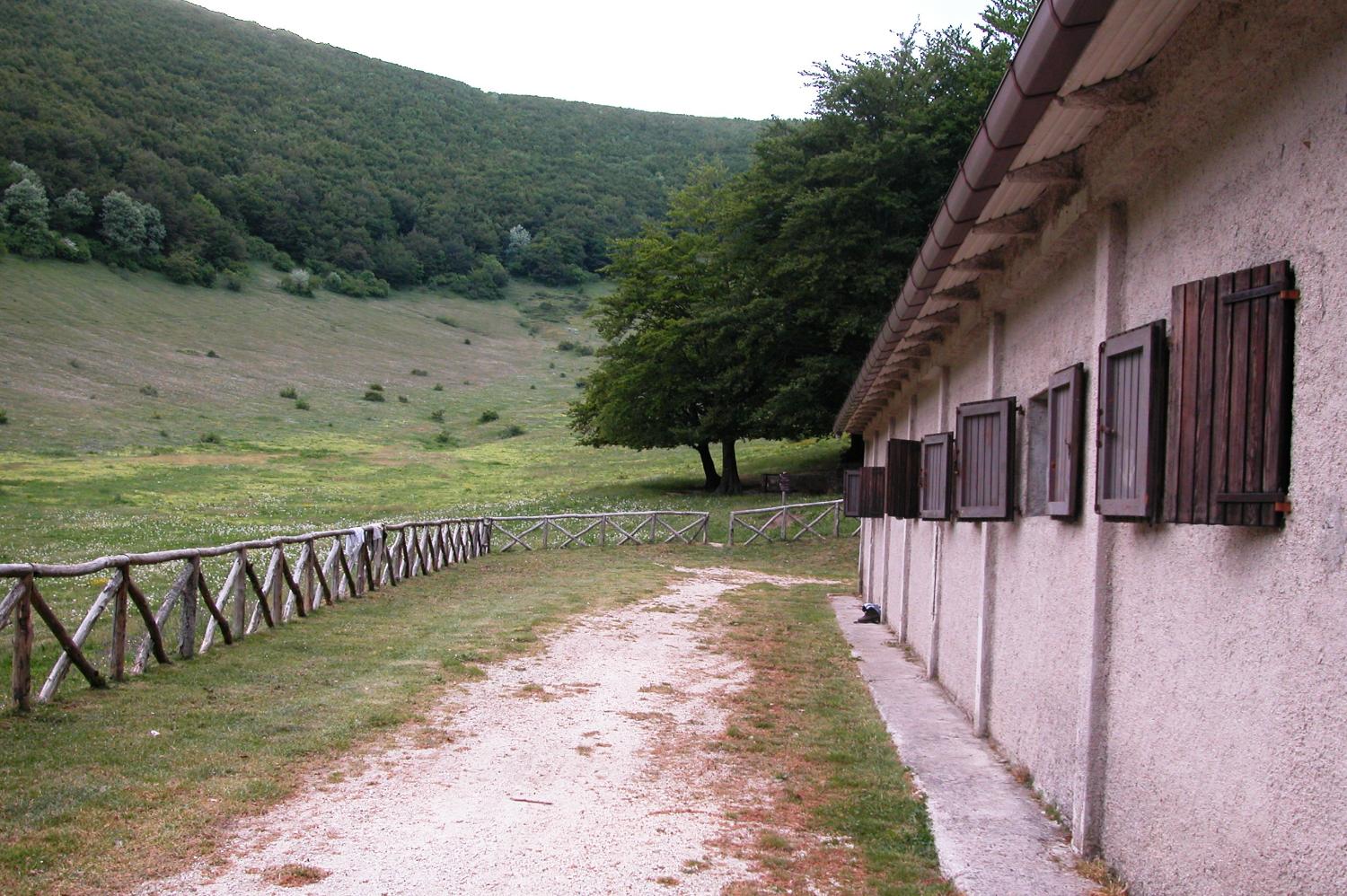 Valpiana e il suo rifugio (foto Luigi Soriani)