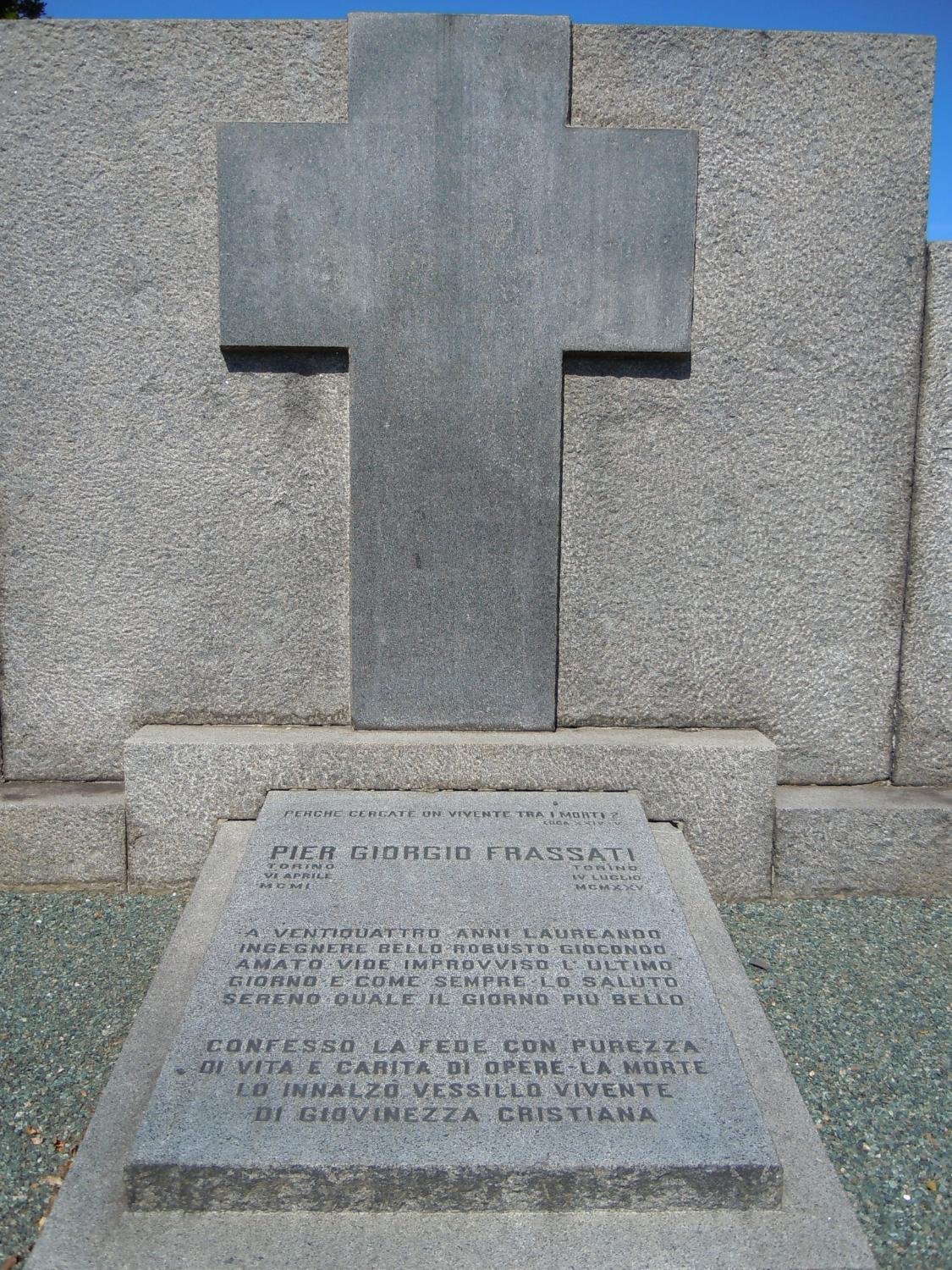 Quella che fu la tomba di Pier Giorgio nel cimitero di Pollone (foto Antonello Sica)