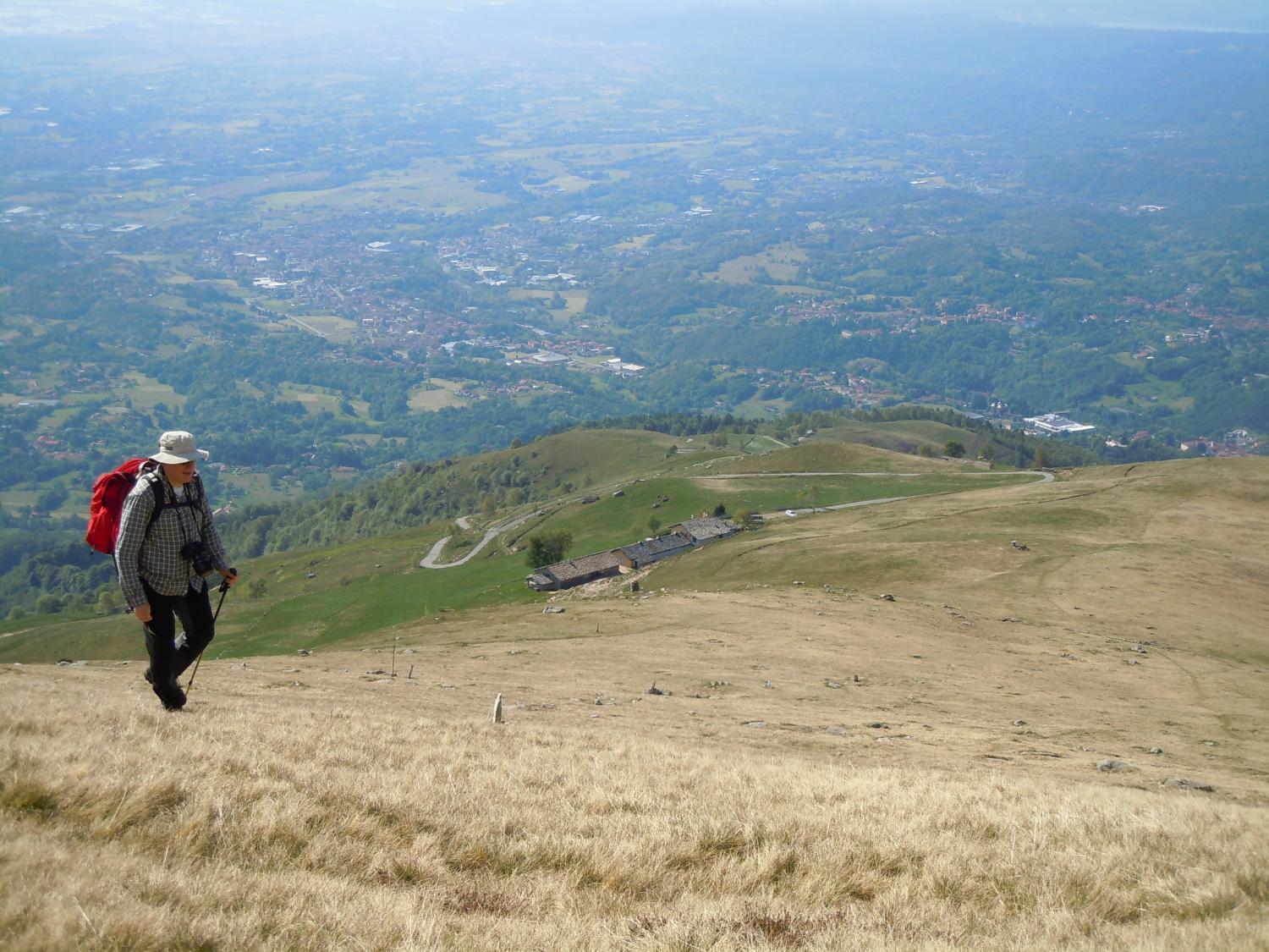 Oltte l'Alpetto Superiore, panorama su Pollone (foto Antonello Sica)